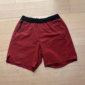 Ten Thousand Interval Shorts 7” (S)